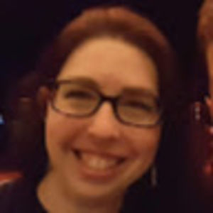 Meet your Posher, Hilary